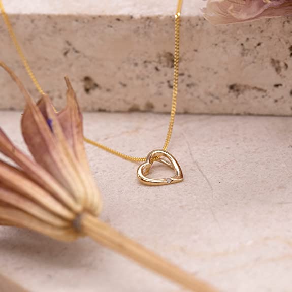 9ct Yellow Gold Diamond Open Heart Slider Pendant Necklace - NiaYou Jewellery