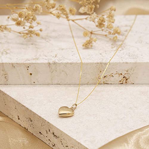 9ct Yellow Gold Heart 'Mum' Locket on Curb Chain - NiaYou Jewellery